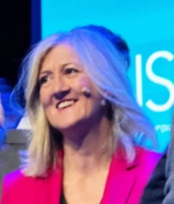 Dr. Roisin Adam